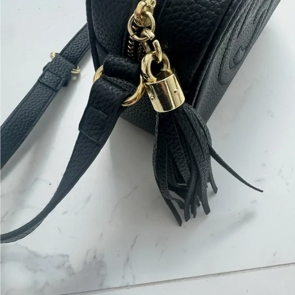 Gucci Black Soho Crossbody Bag - Picture 7 of 9